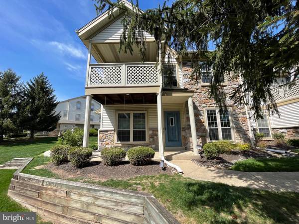 2107 FOXMEADOW DR #CONDO 2107, Royersford, PA 19468