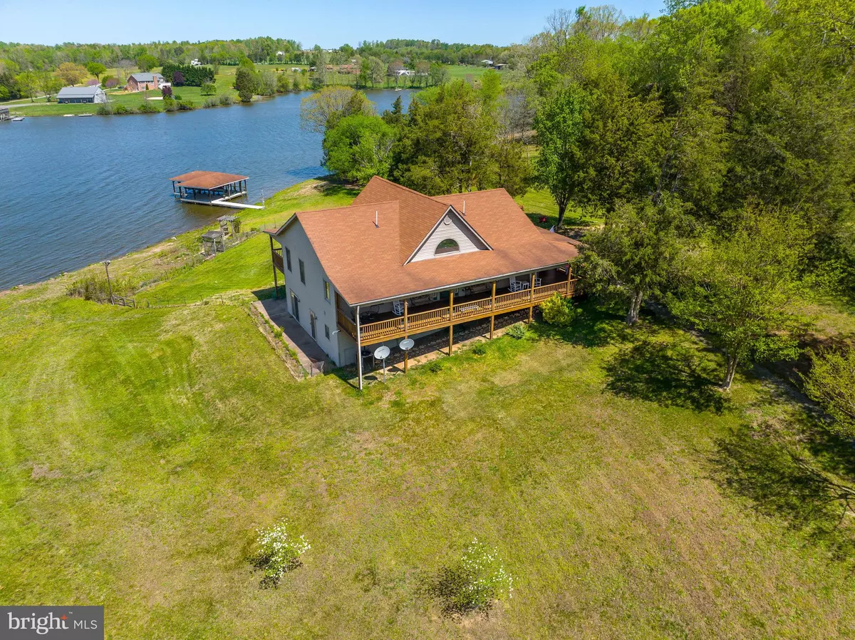 Louisa, VA 23093,2635 PEACH GROVE RD