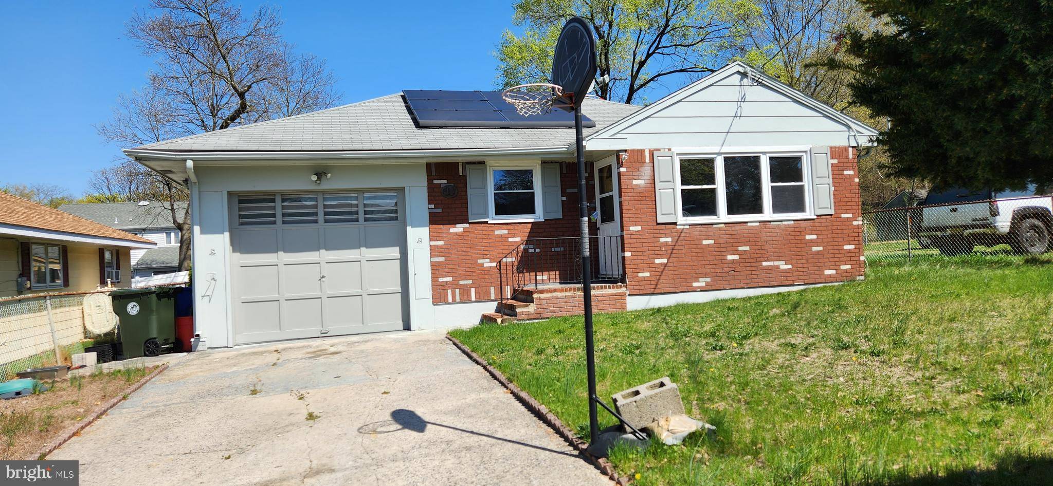 1333 BELGRADE AVE, Burlington, NJ 08016