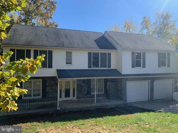 84 DEERFIELD, Camp Hill, PA 17011