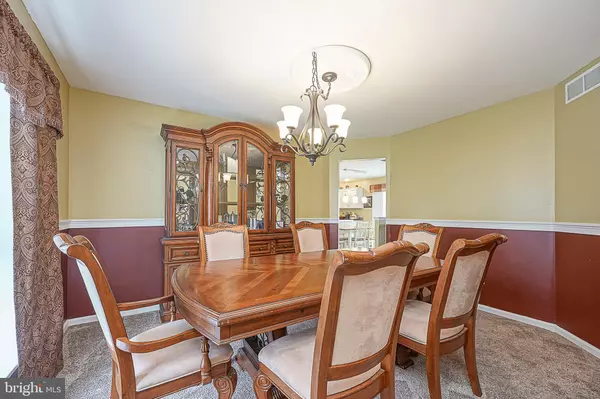 Vineland, NJ 08360,740 STREAMVIEW LN