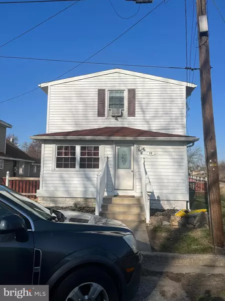 25 POPLAR ST, Penns Grove, NJ 08069