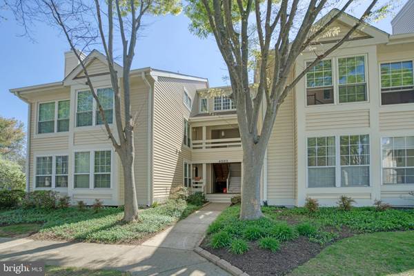 4503 HAZELTINE CT #E, Alexandria, VA 22312