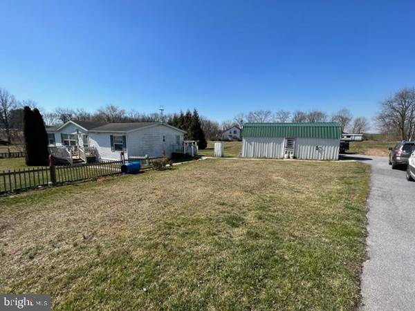 7960 LANCASTER AVE, Myerstown, PA 17067