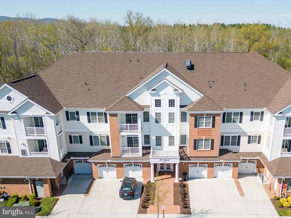 15140 HEATHER MILL LN #302, Haymarket, VA 20169