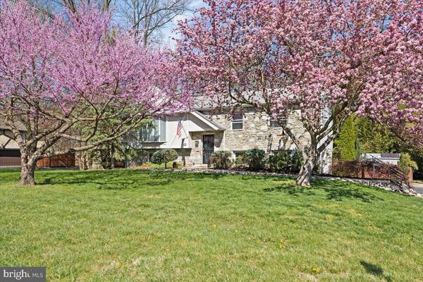 3914 SOMERS DR, Huntingdon Valley, PA 19006