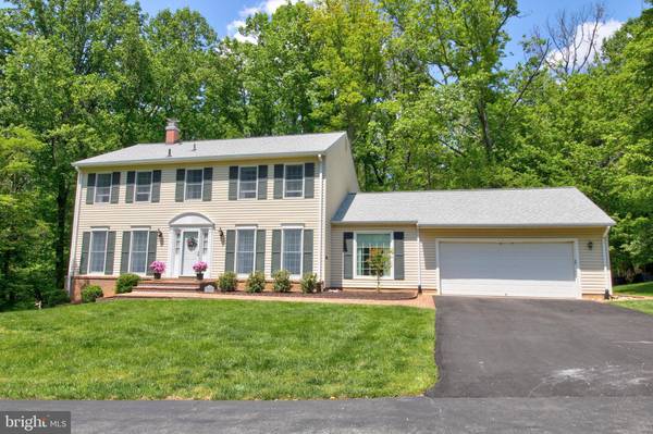 3005 PHYLLMAR PL, Oakton, VA 22124