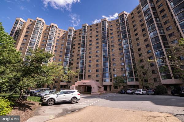 5901 MOUNT EAGLE DR #510, Alexandria, VA 22303