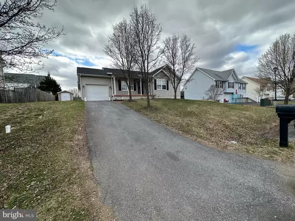 44 GOTLAND CIR, Martinsburg, WV 25405