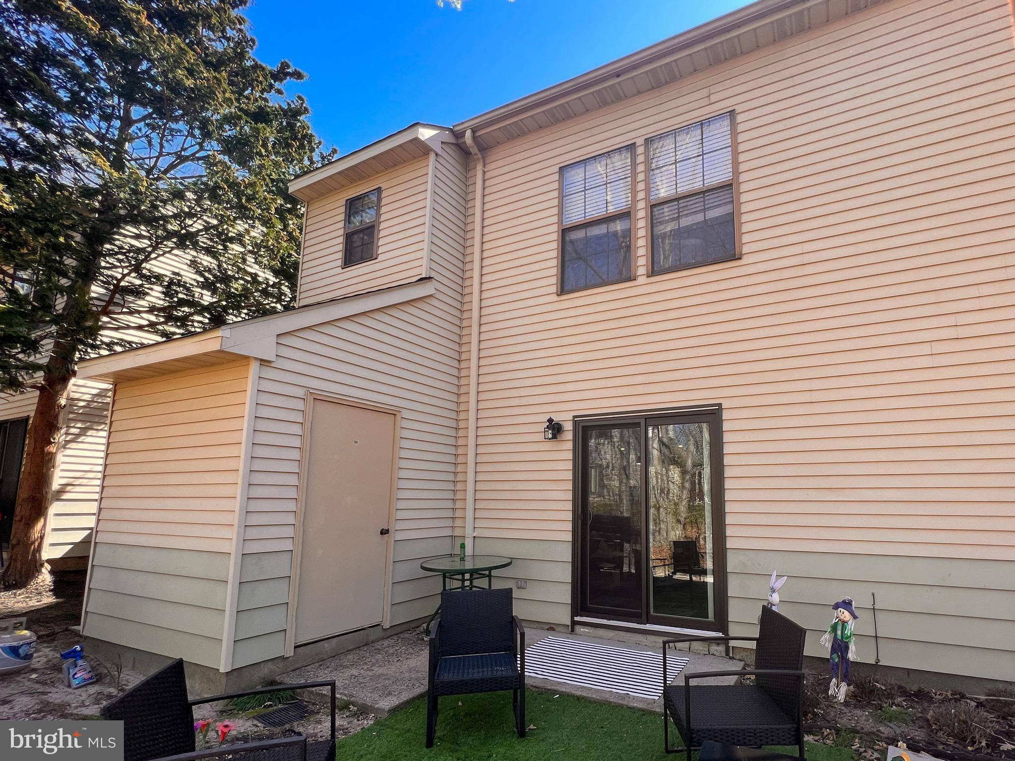 Jackson, NJ 08527,184 AZALEA CIR