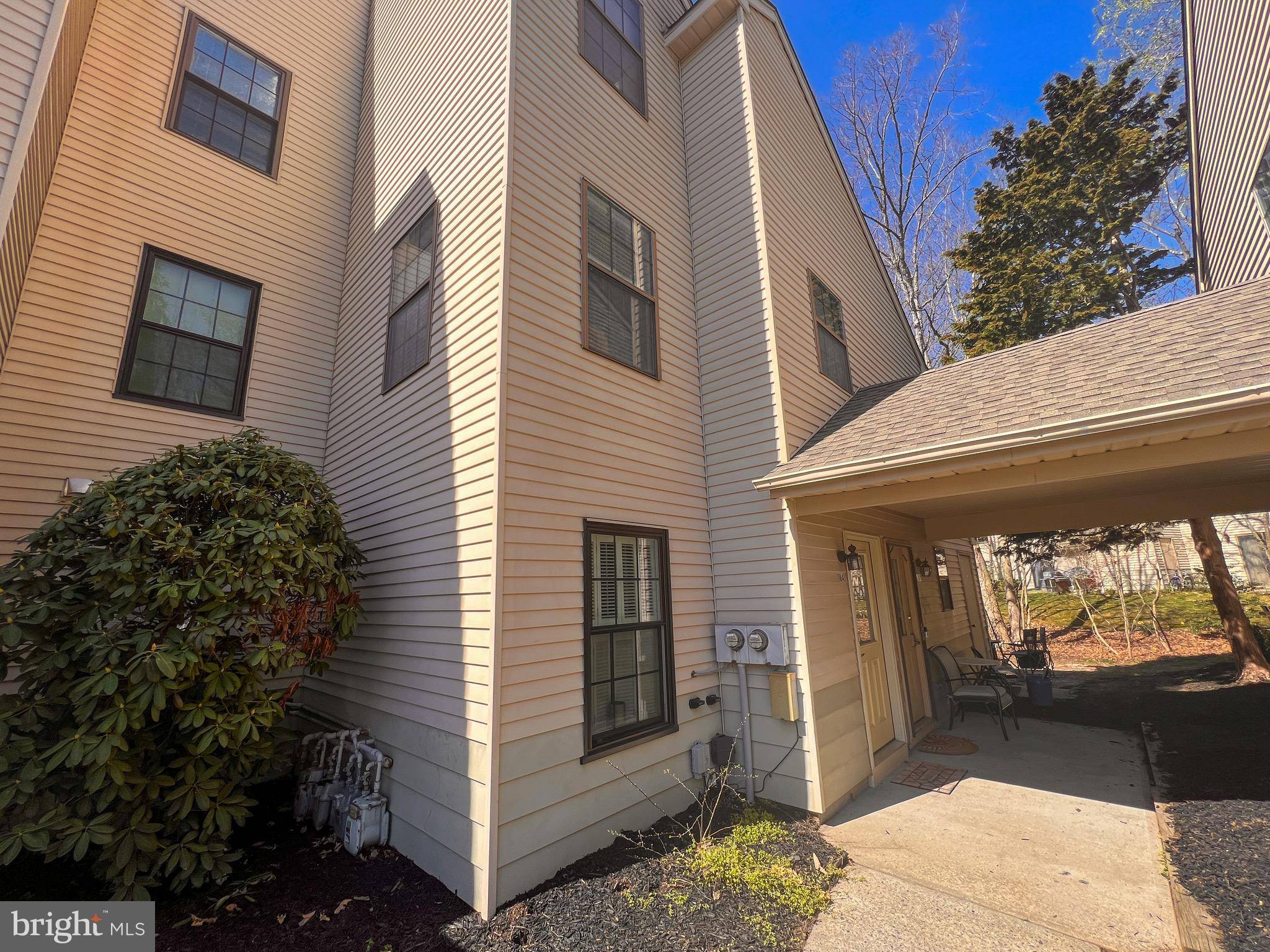 Jackson, NJ 08527,184 AZALEA CIR