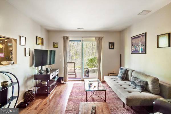 609 HUDSON AVE #126, Takoma Park, MD 20912