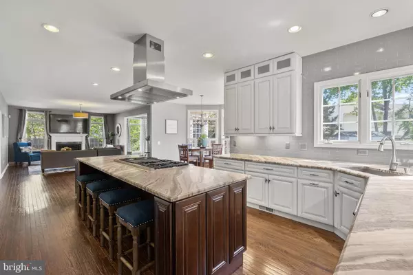 Alexandria, VA 22310,6037 SUMNER RD