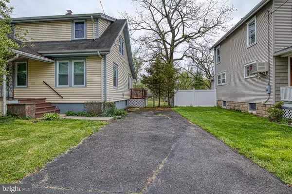 Hightstown, NJ 08520,110 WYCKOFF MILLS RD