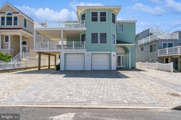 124 E 12TH ST, Ship Bottom, NJ 08008