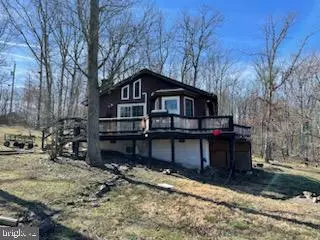 Berkeley Springs, WV 25411,159 CIRCLING HAWK LN