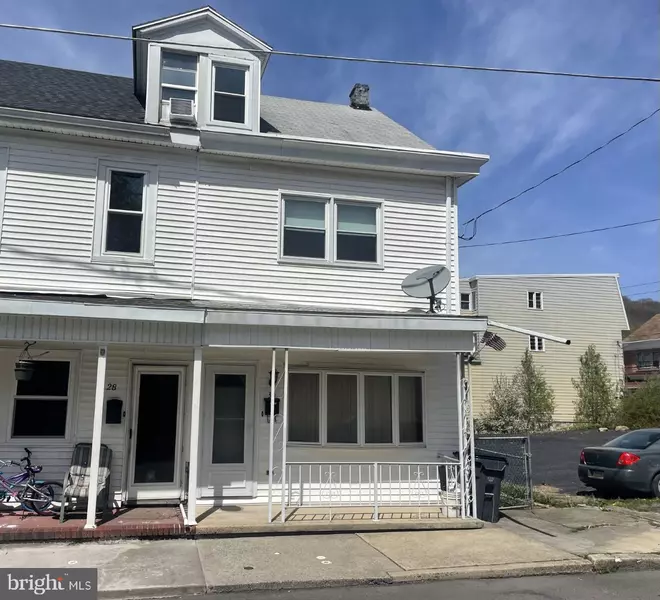 30 OGDEN ST E, Girardville, PA 17935