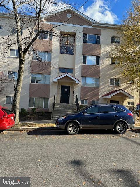 Washington, DC 20019,300 50TH ST SE #203