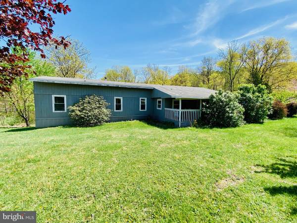 1393 WOODLAND MOUNTAIN TRL, Augusta, WV 26704