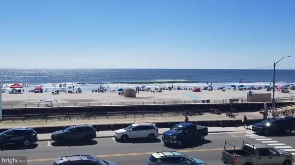 North Wildwood, NJ 08260,539 E 9TH AVE #304