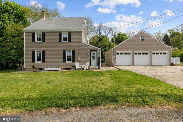 3089 FOSTERTOWN RD, Mount Laurel, NJ 08054