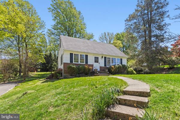 4829 ROUNDHILL RD, Ellicott City, MD 21043