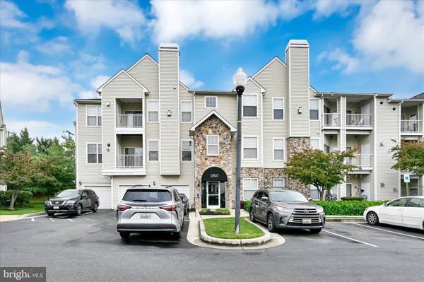 2807 ASHFIELD DR #302, Windsor Mill, MD 21244