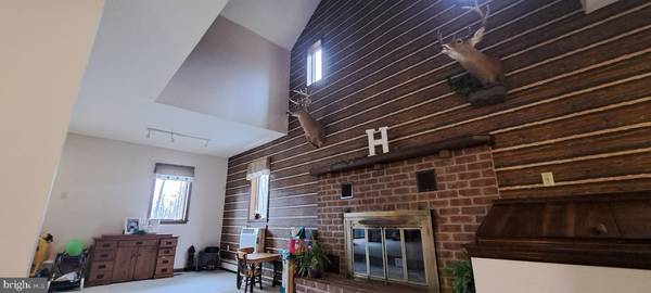 Womelsdorf, PA 19567,15 VINCE JULIA LN