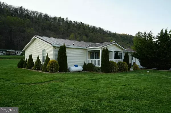 Franklin, WV 26807,65 GOLDEN EAGLE LN