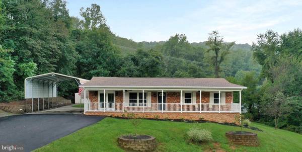 4190 REMOUNT RD, Front Royal, VA 22630