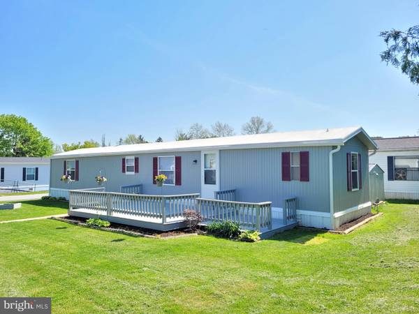 37 VINTAGE LN, Honey Brook, PA 19344