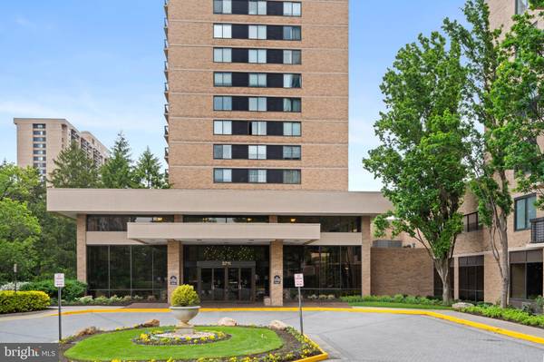 3709 S GEORGE MASON DR #1607 E, Falls Church, VA 22041