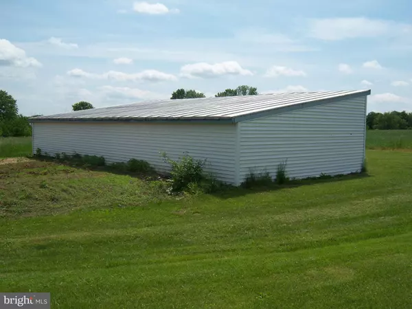 East Berlin, PA 17316,5056 E BERLIN RD #STORAGE UNIT E