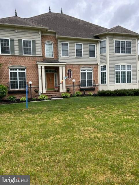 Chantilly, VA 20152,24956 BANNOCKBURN TER