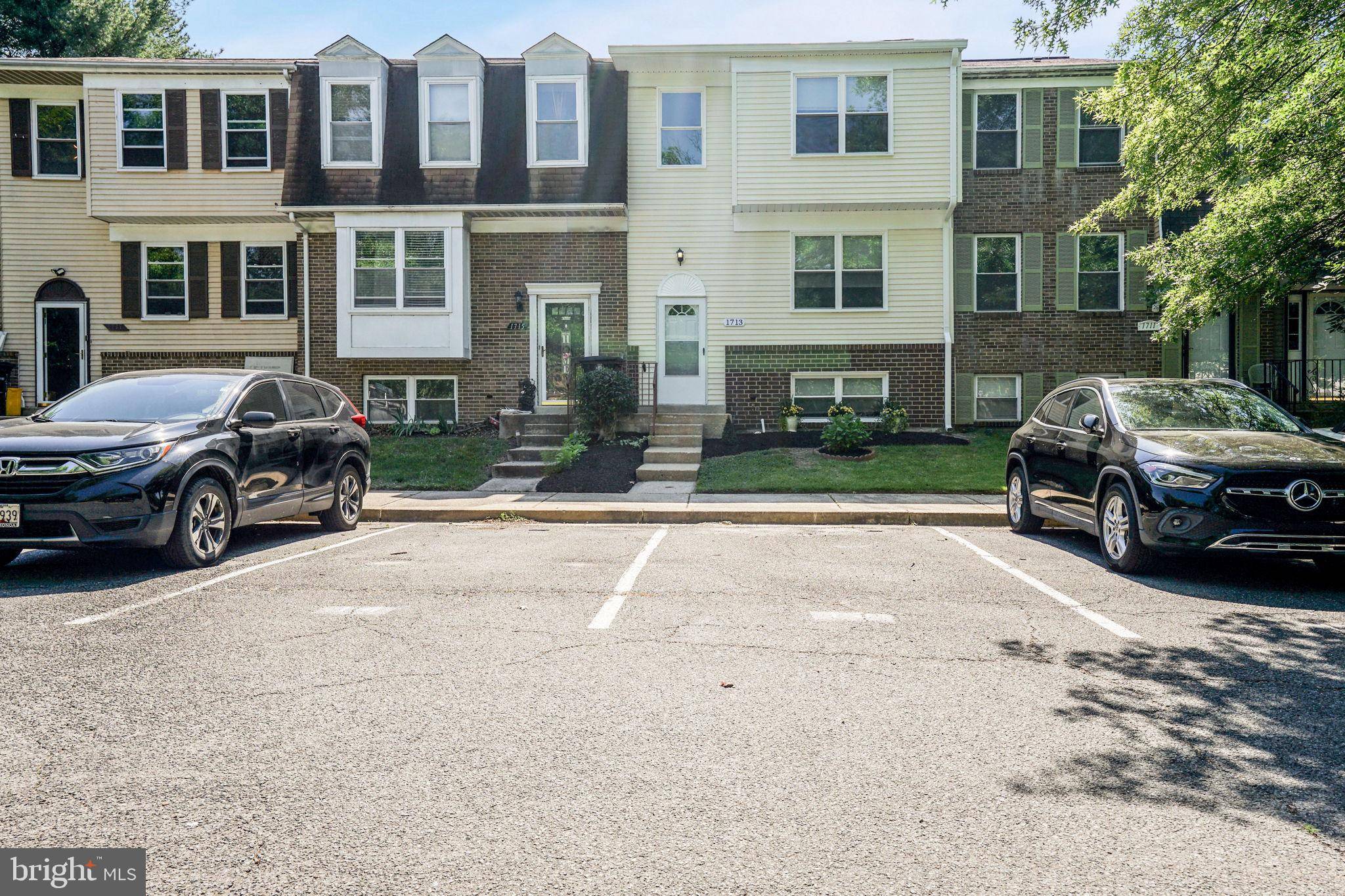 District Heights, MD 20747,1713 FOREST PARK DR