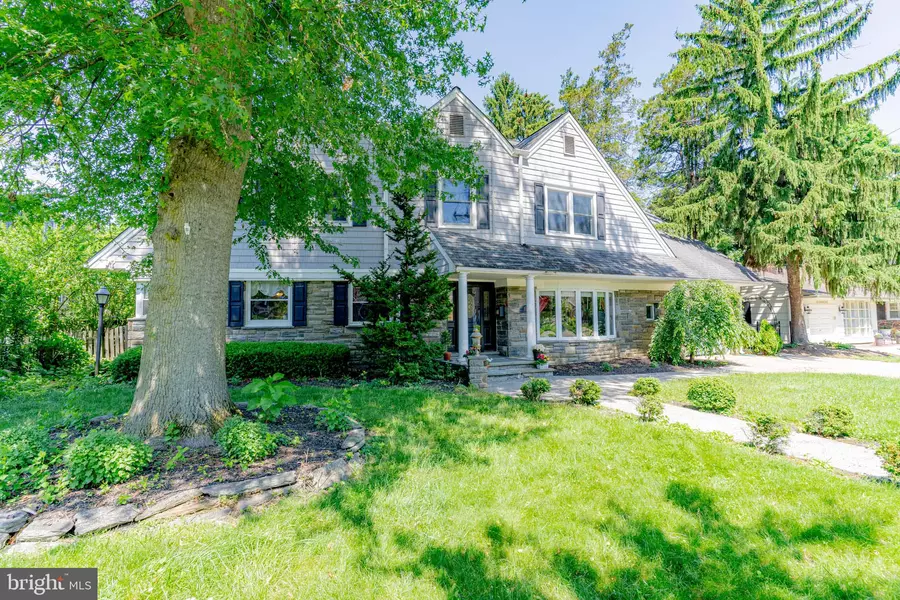 611 CRYSTAL LAKE, Haddonfield, NJ 08033