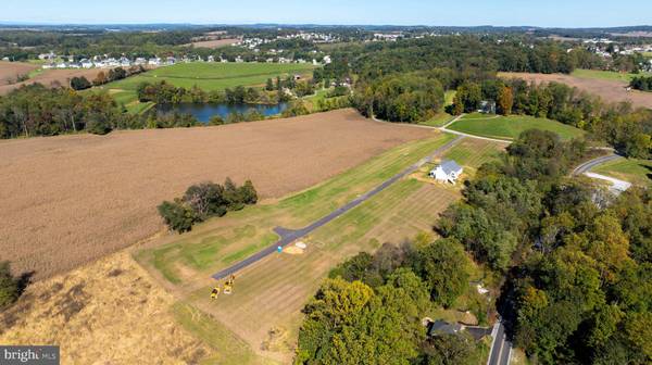 Shrewsbury, PA 17361,LOT 8 SAVANNAH MODEL HARAMBE OVERLOOK