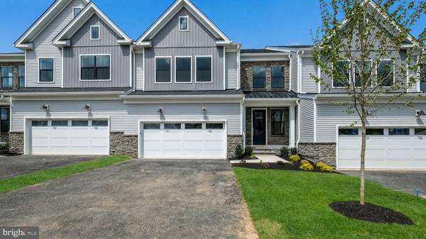 3 TRADESVILLE DR, Doylestown, PA 18901