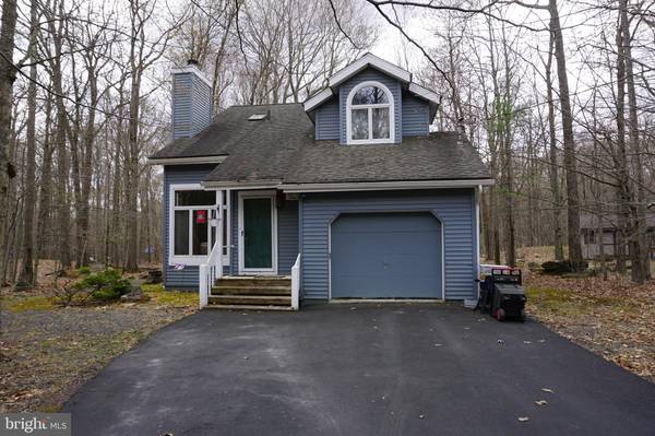 1244 RANGER TRL, Pocono Lake, PA 18347