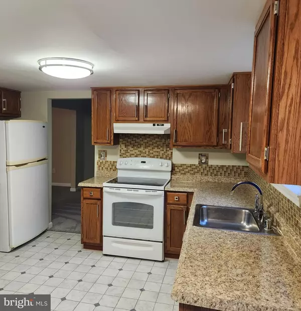 Bowie, MD 20721,4019 CARIBON ST