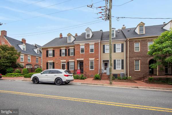 633 S COLUMBUS ST, Alexandria, VA 22314