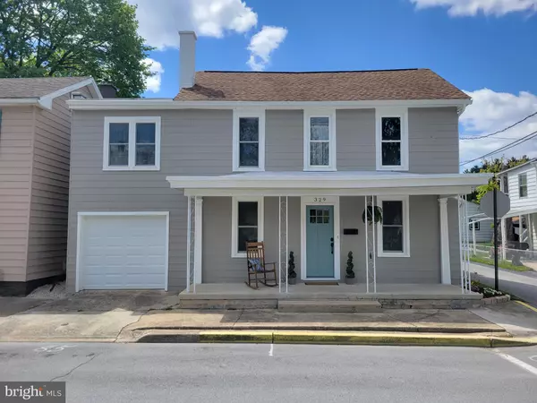 Mount Holly Springs, PA 17065,329 CHESTNUT ST