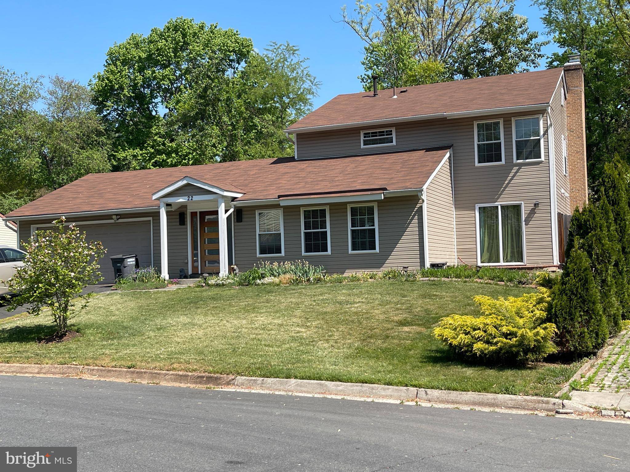 22 RUNNING BROOK LN, Sterling, VA 20164