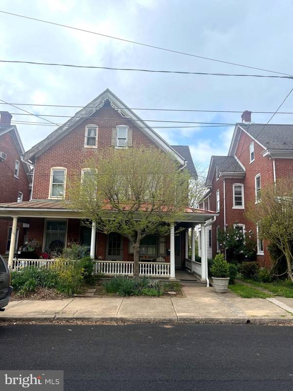 442 JEFFERSON ST, East Greenville, PA 18041