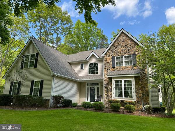 10 SHADYBROOK RD, Mullica Hill, NJ 08062