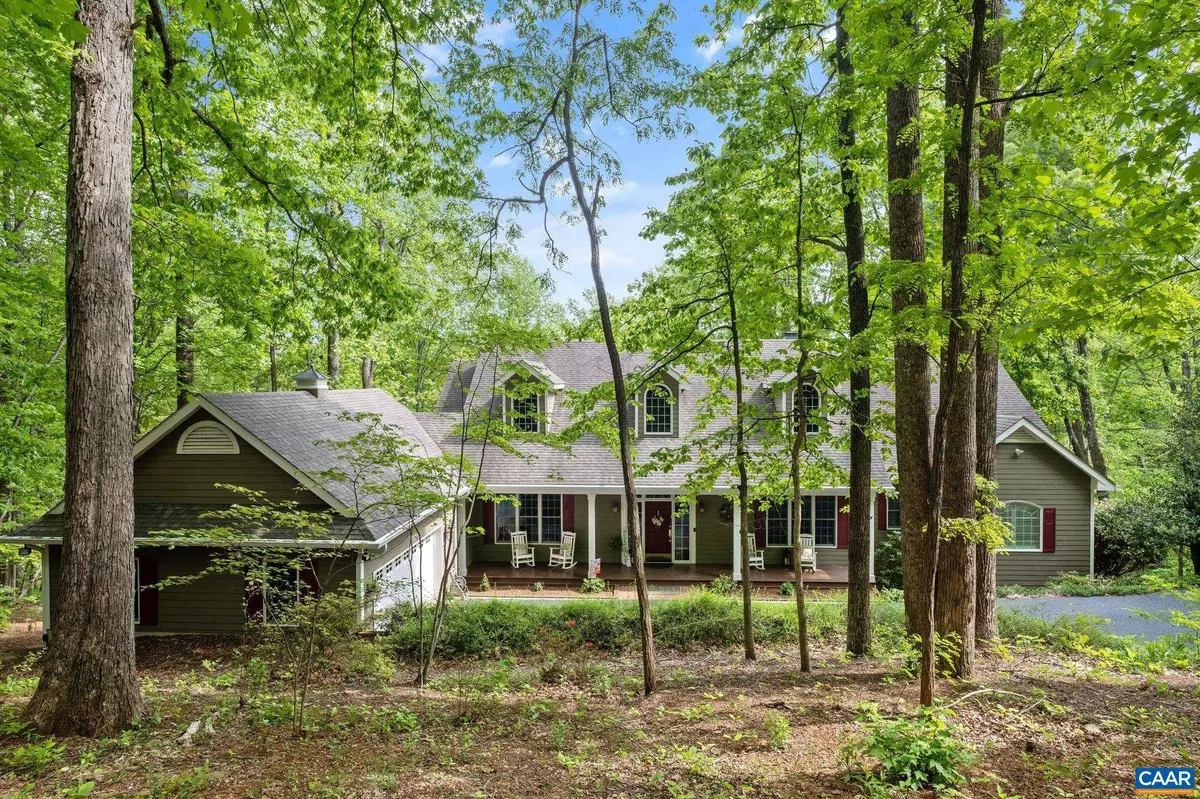 Nellysford, VA 22958,190 HOODED WARBLER LN