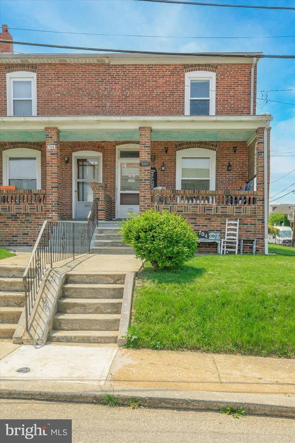 Bridgeport, PA 19405,704 TOSE ST