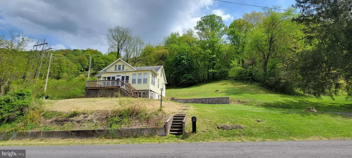 Ridgeley, WV 26753,845 MILLER RD