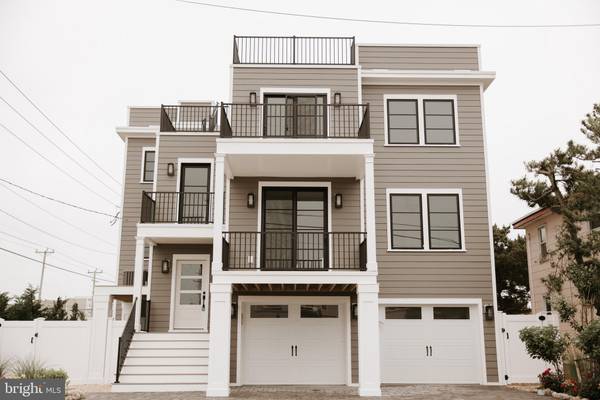 49 N 1ST ST, Surf City, NJ 08008