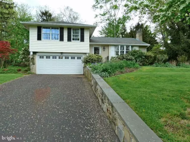 22 DETWEILER LN, Ambler, PA 19002